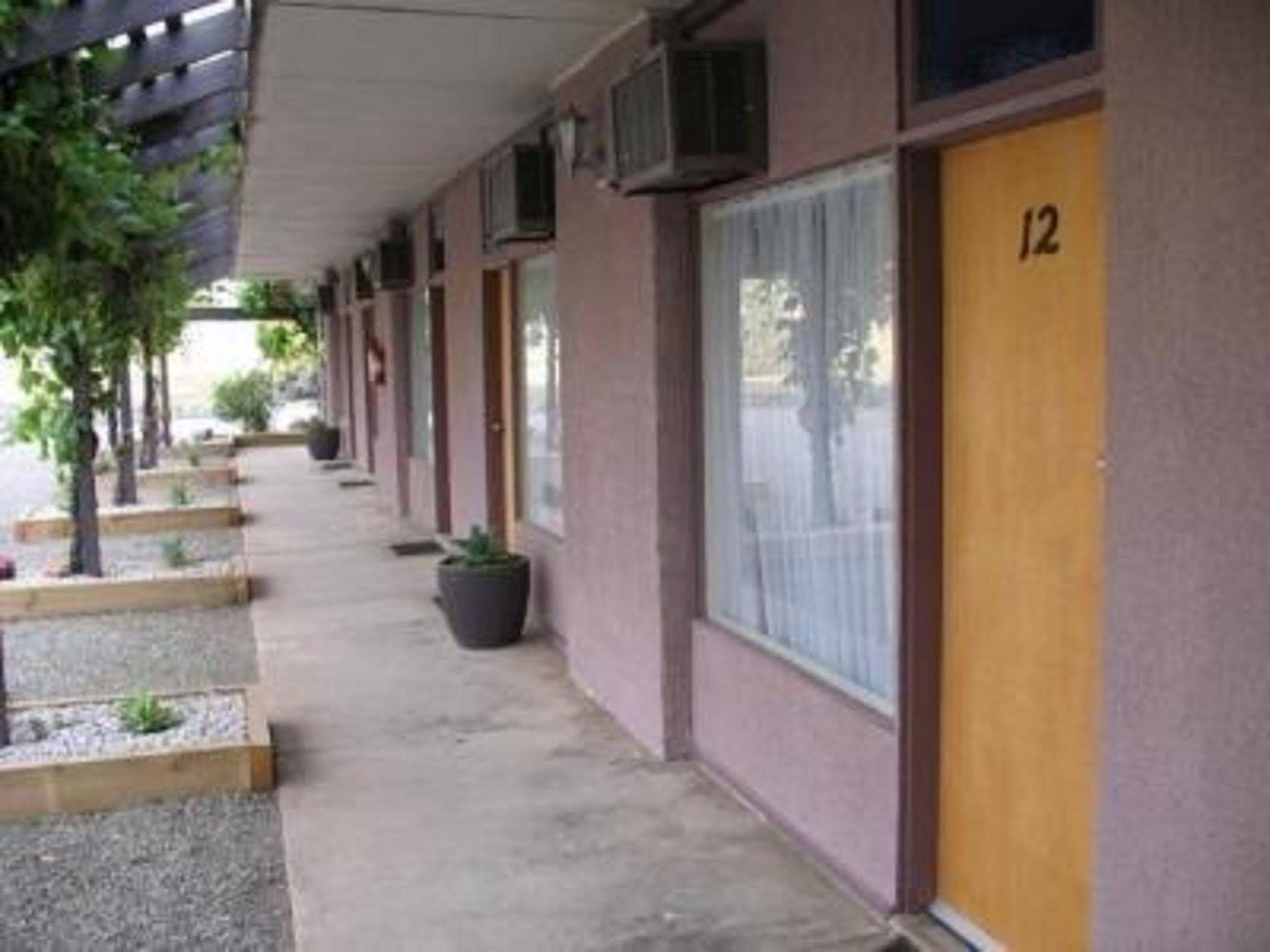 Stawell'S London Motor Inn Exterior foto